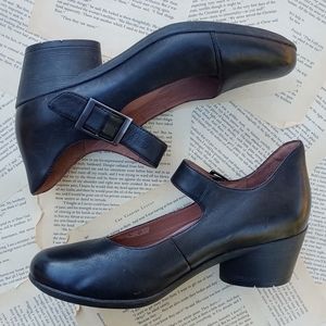 dansko roxanne pump